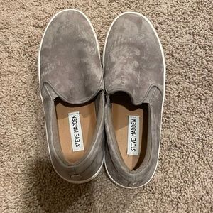 Steve Madden Slip Ons